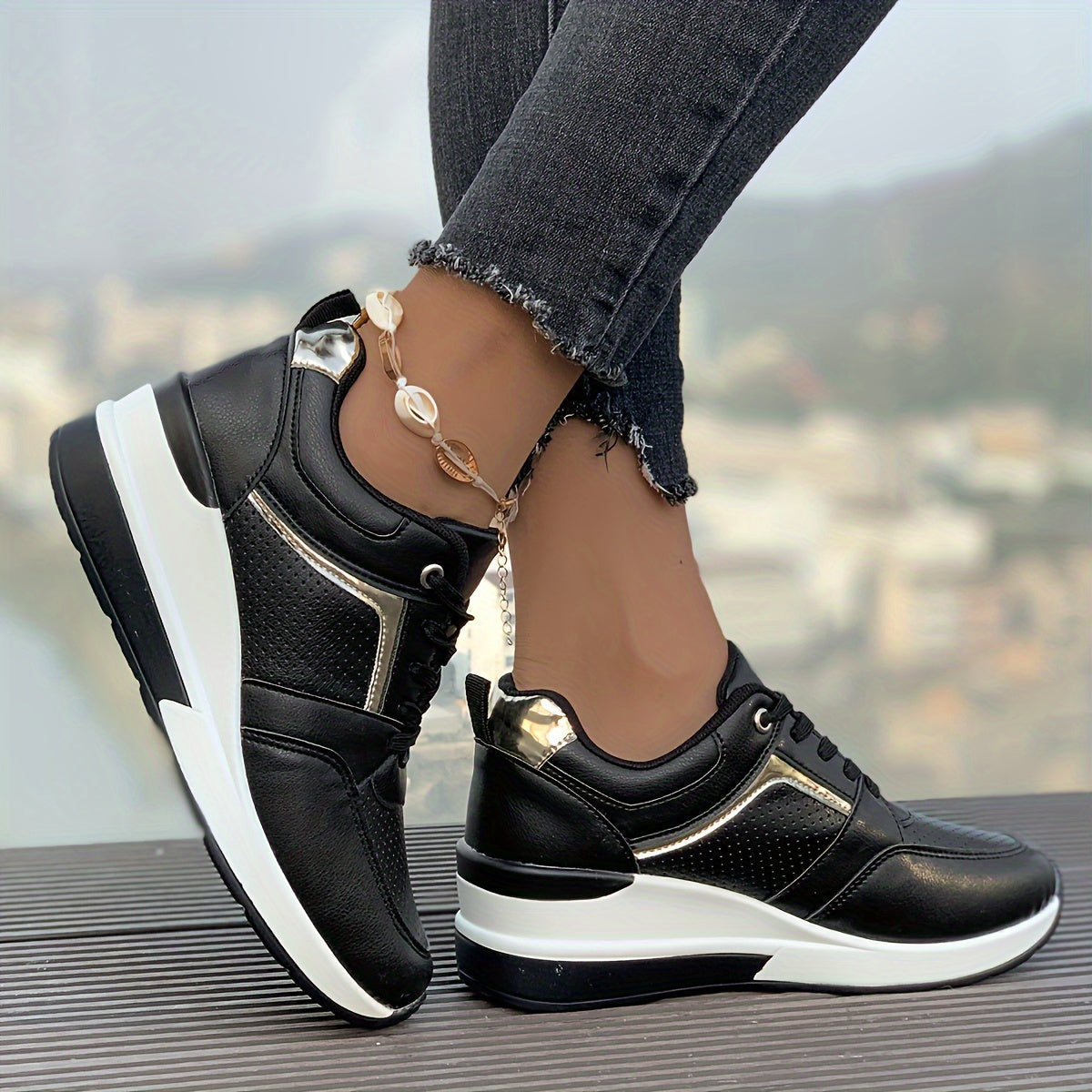 Salomea | Wygodne sneakersy na koturnie