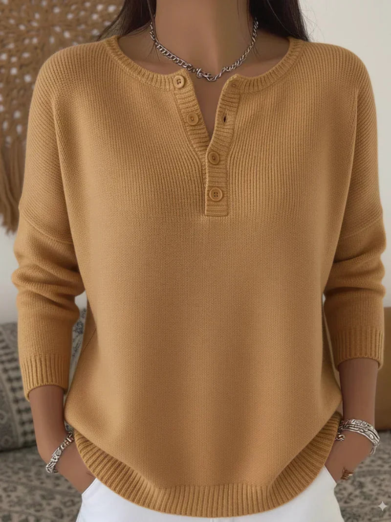Helena | Dzianinowy sweter henley z guzikami