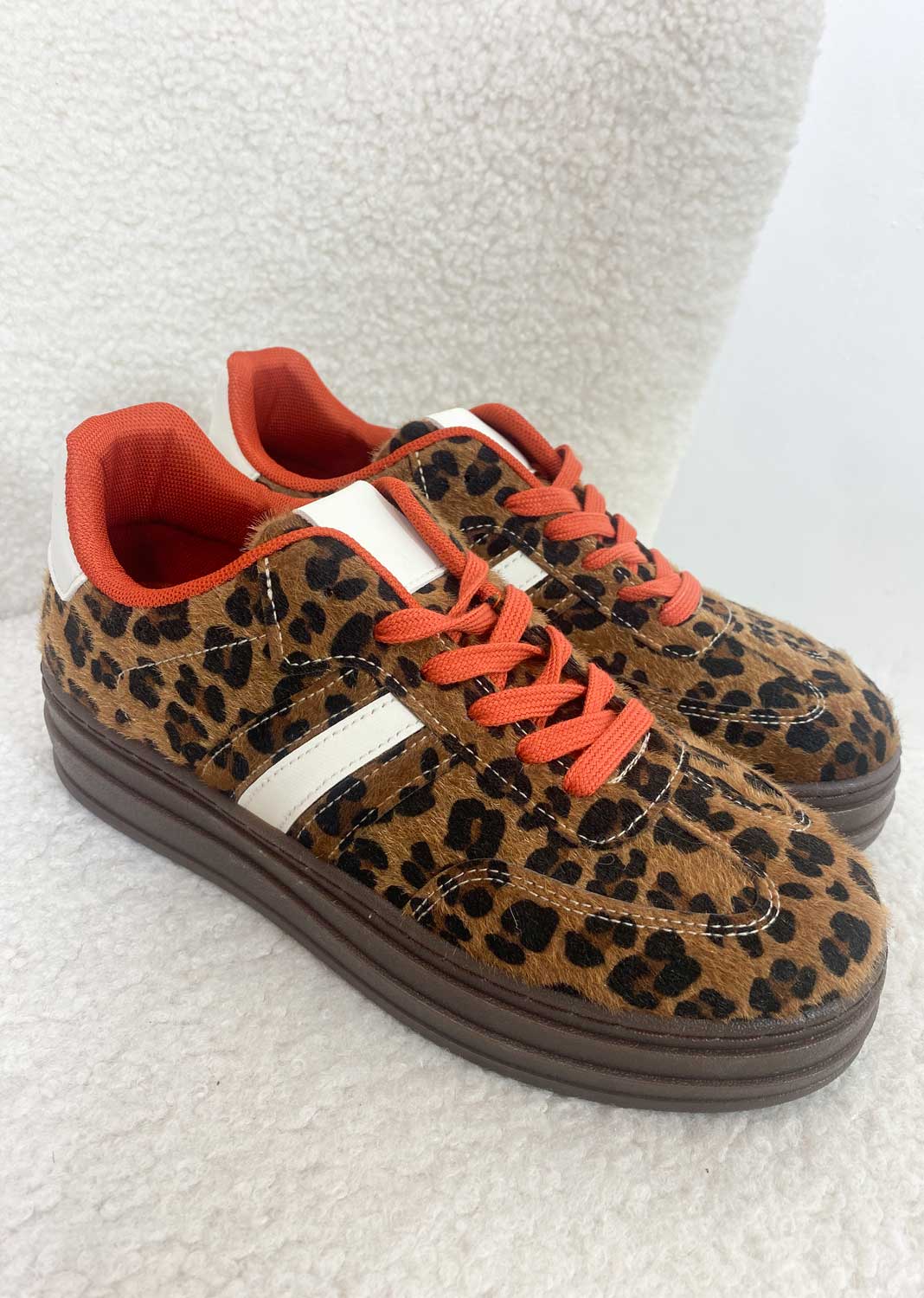 Halszka | Sneakersy w panterkę
